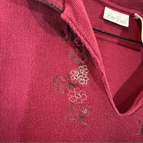 Bobbie Brooks Sweater Plus Size 18W 20W Red Flower Embroidered Collared Knit Top - Picture 5 of 8